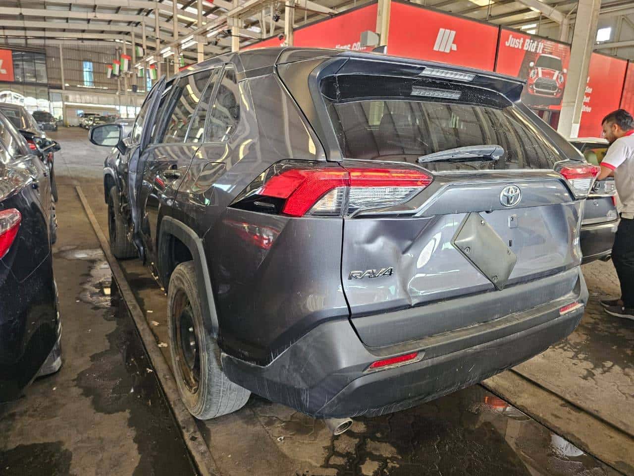 TOYOTA RAV4 2022 thumbnail 5