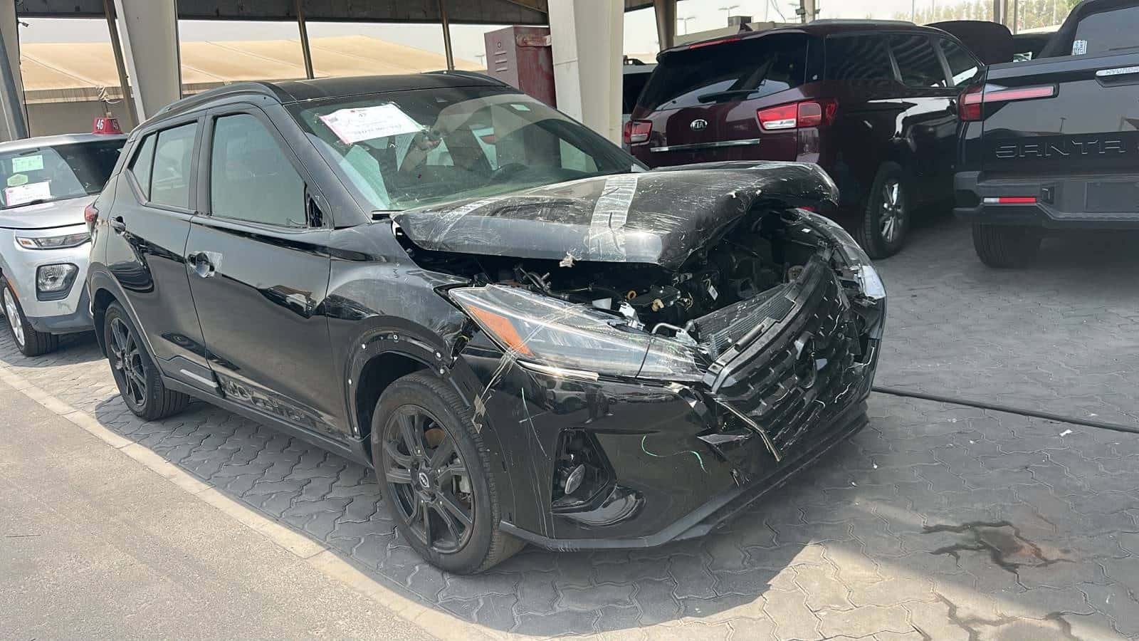 NISSAN KICKS 2023 thumbnail 4