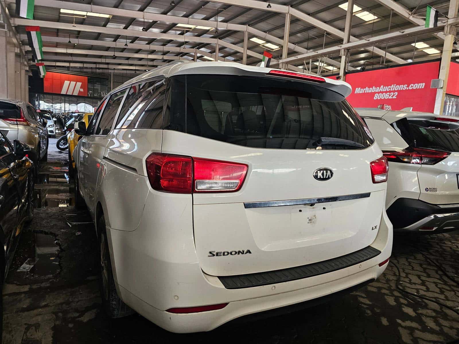 KIA SEDONA - Exterior