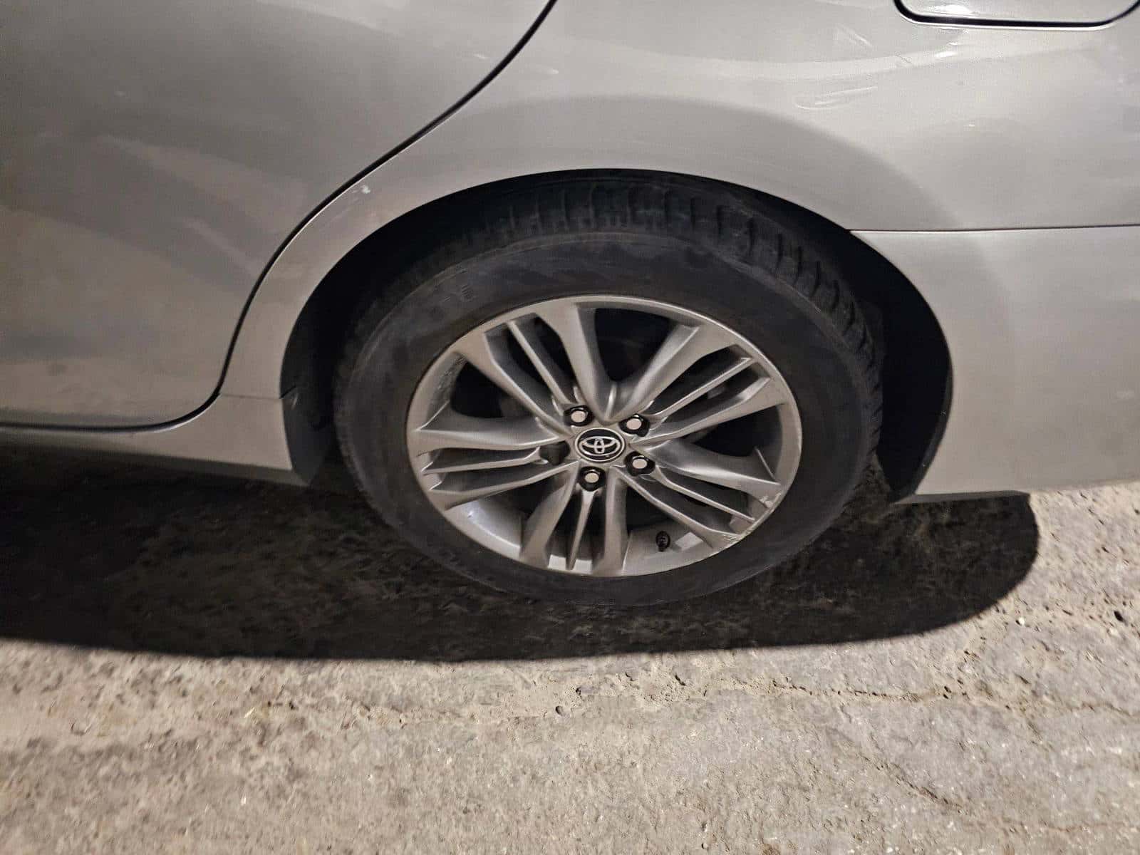 TOYOTA CAMRY 2015 thumbnail 5