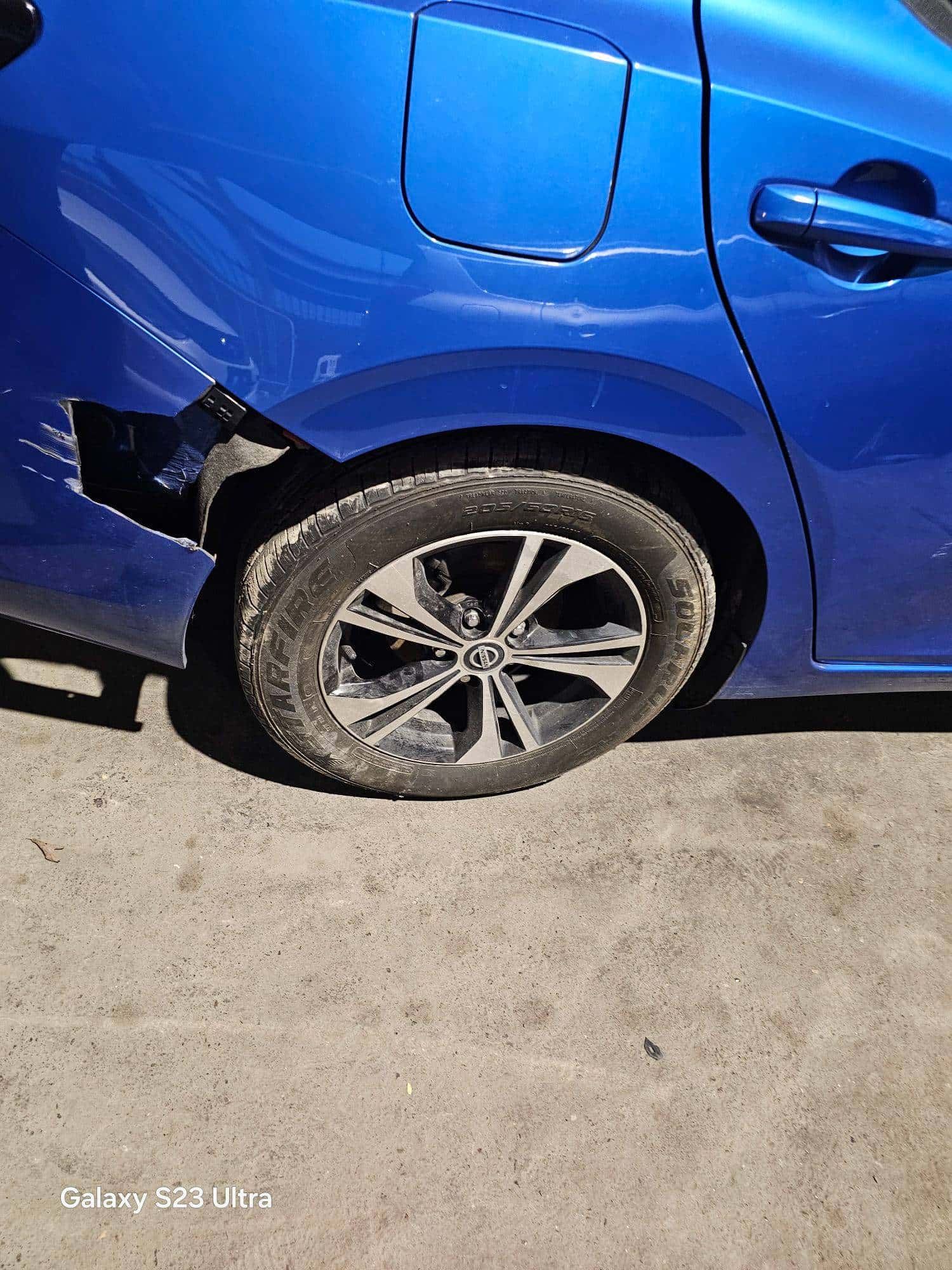 NISSAN SENTRA - Exterior