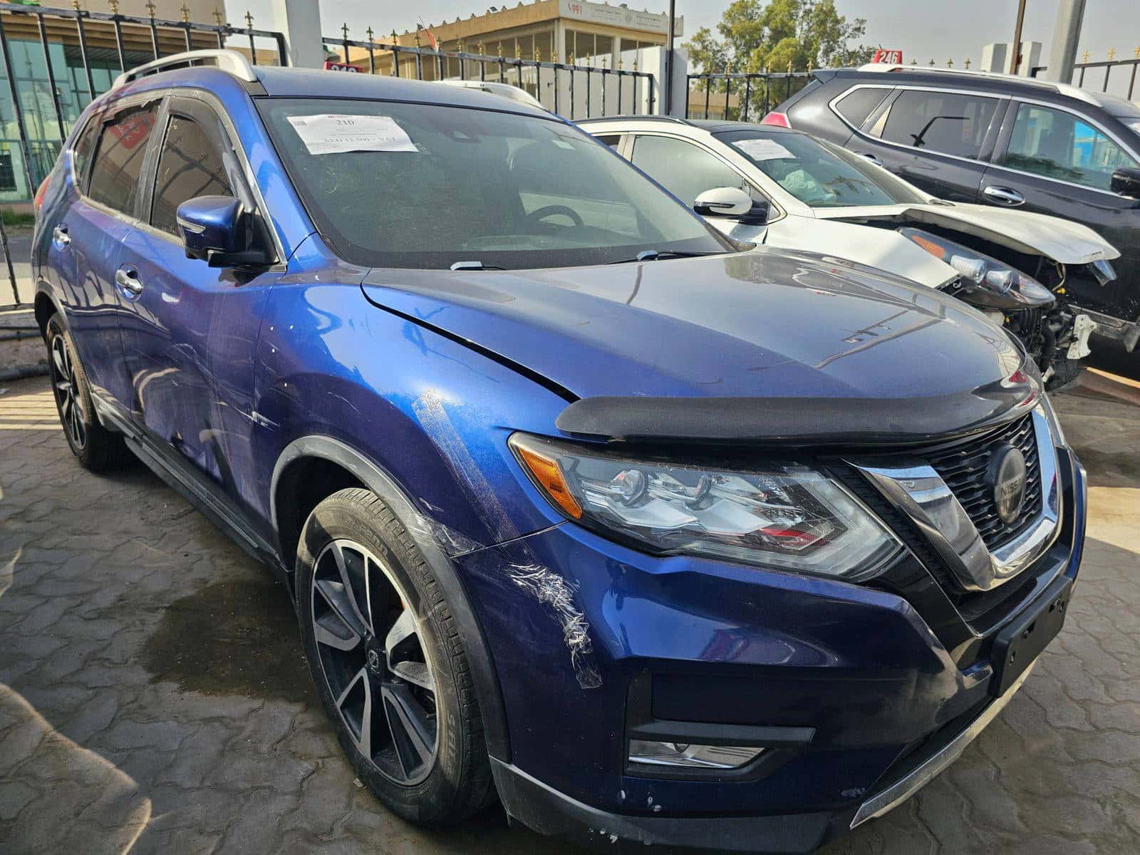 NISSAN ROGUE 2019 thumbnail 2