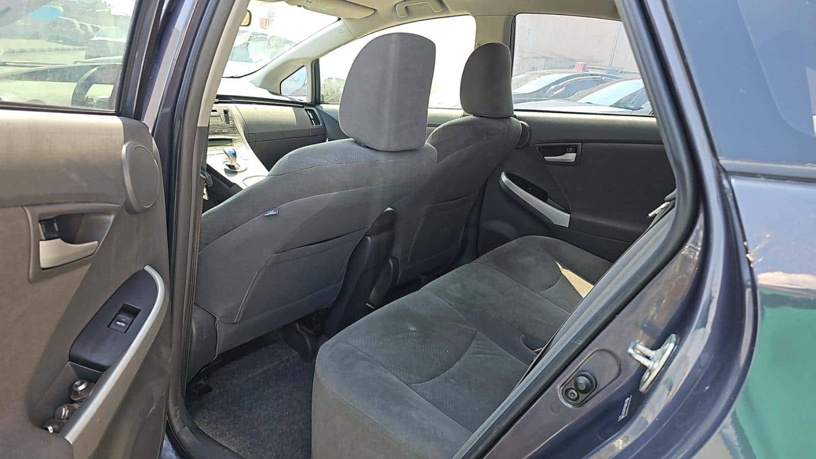 Toyota Prius 2011 thumbnail 6