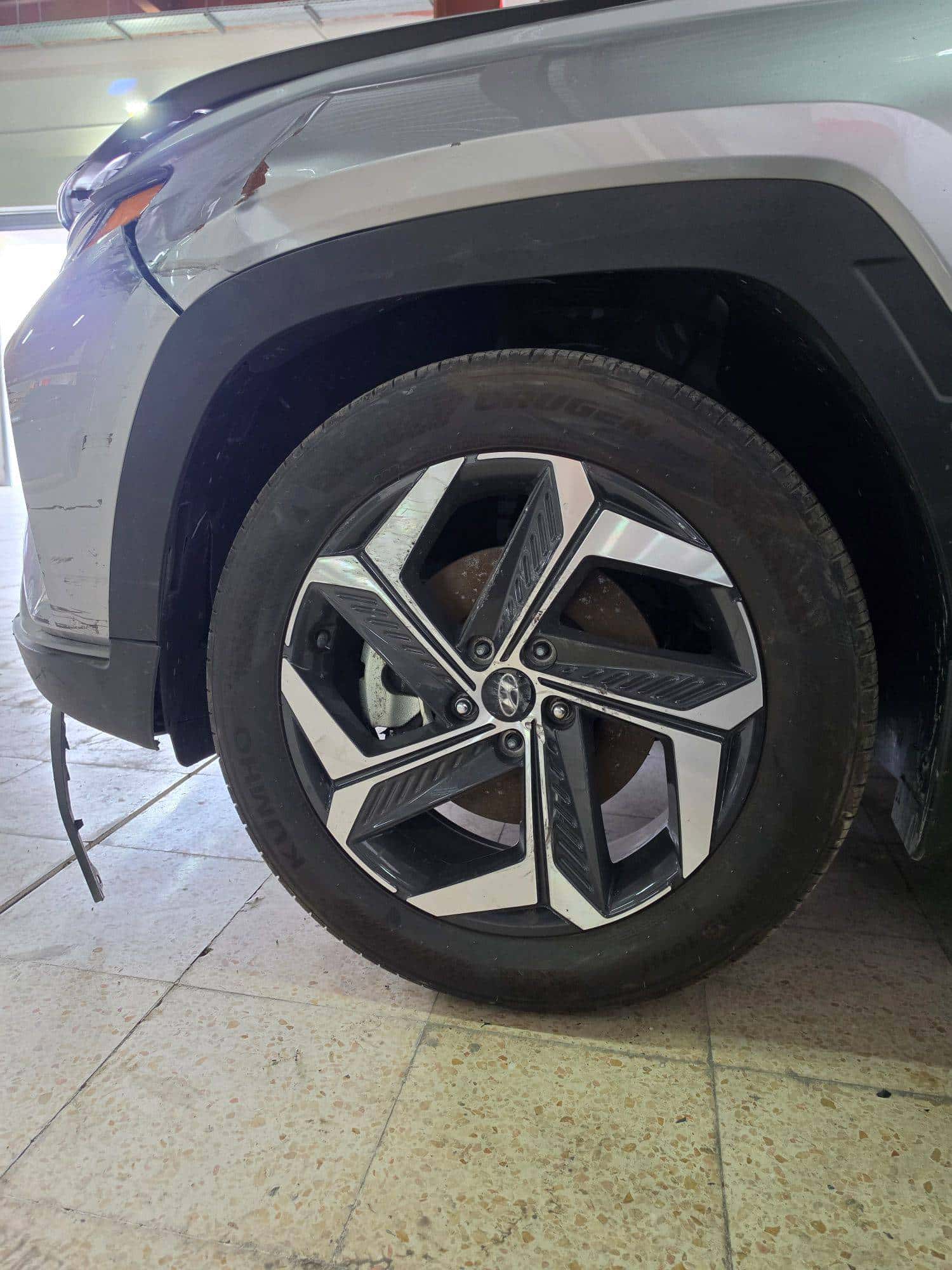 HYUNDAI TUCSON 2023 thumbnail 6