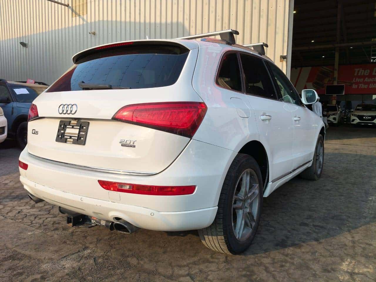Audi Q5 2017 thumbnail 2