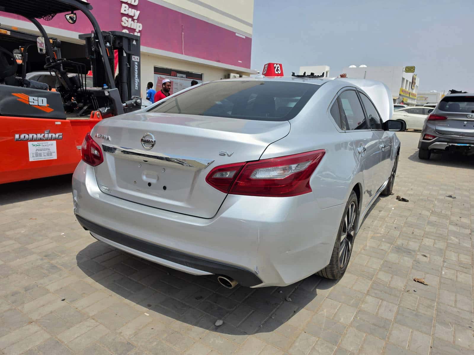 Nissan Altima 2018 thumbnail 5