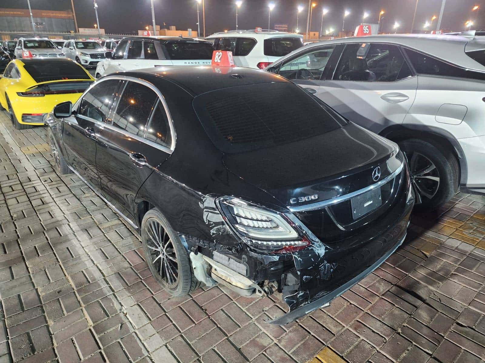 MERCEDES BENZ C300 2021 thumbnail 3