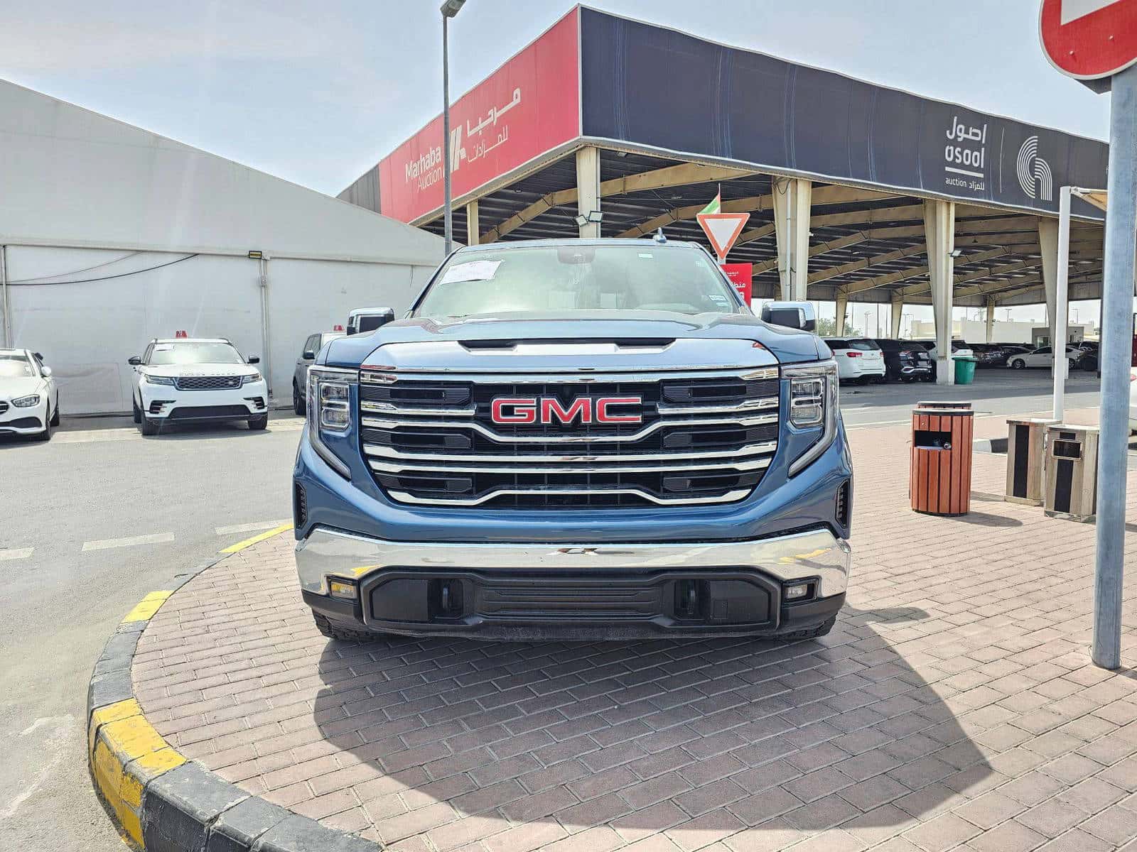 GMC SIERRA - Exterior