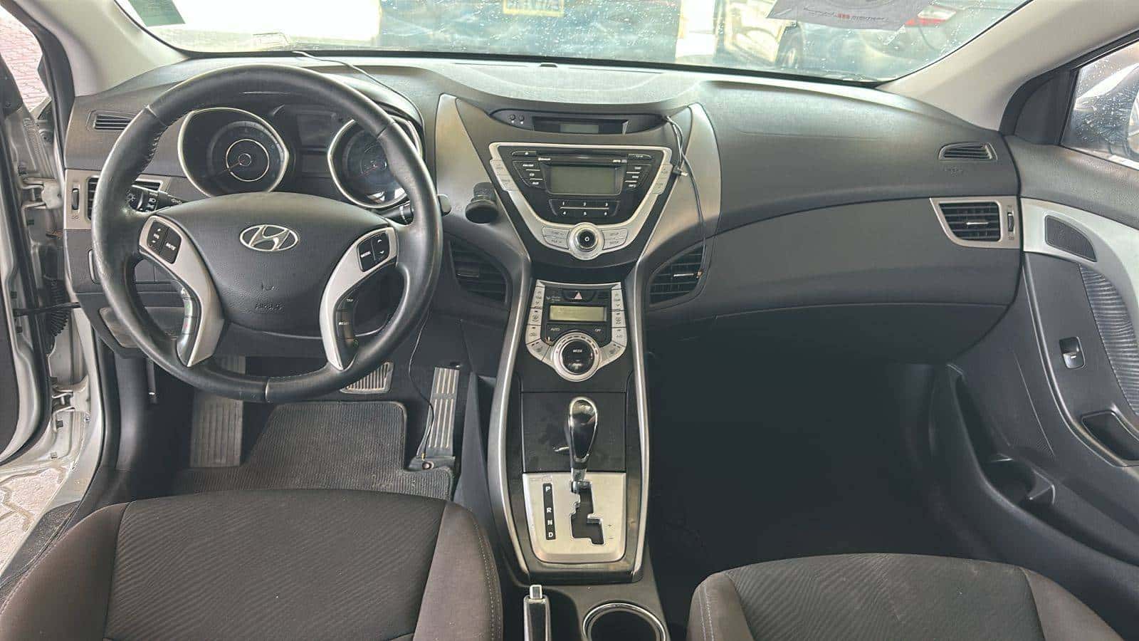 HYUNDAI AVANTE - Exterior