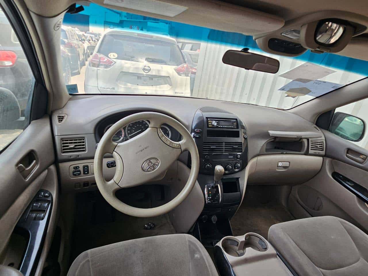 Toyota Sienna 2004 thumbnail 7