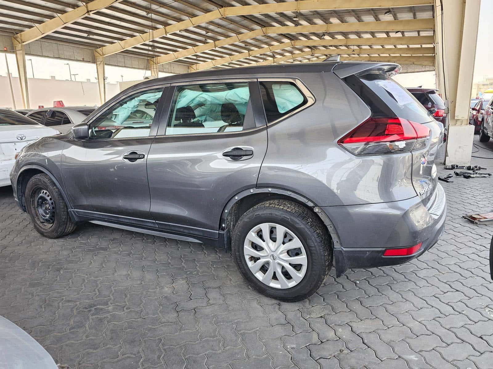 NISSAN ROGUE - Exterior