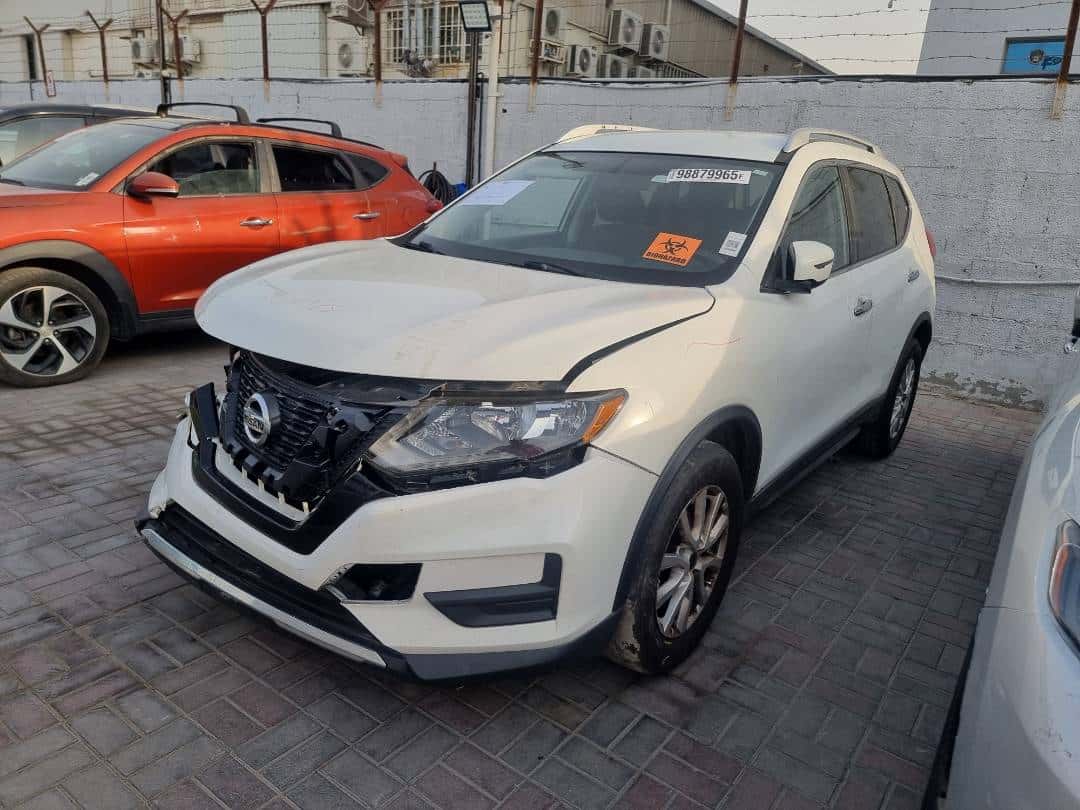 NISSAN ROGUE - Exterior