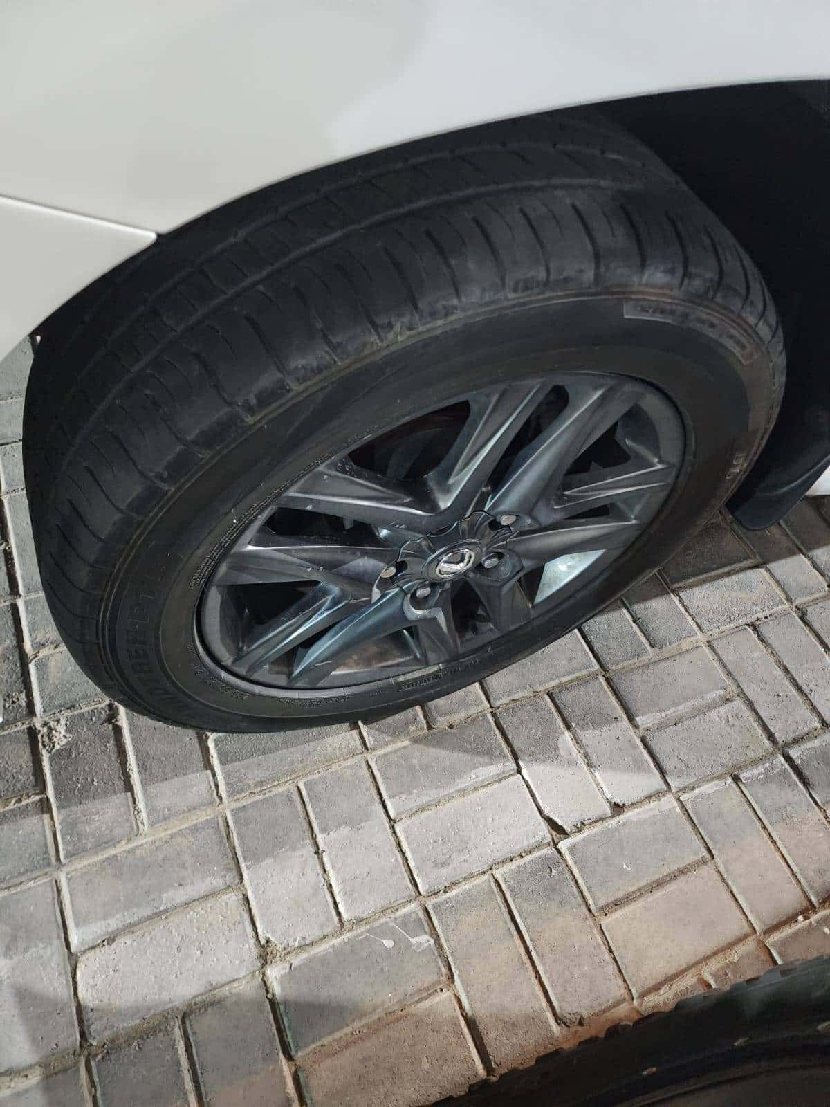 LEXUS LX 570 2012 thumbnail 6