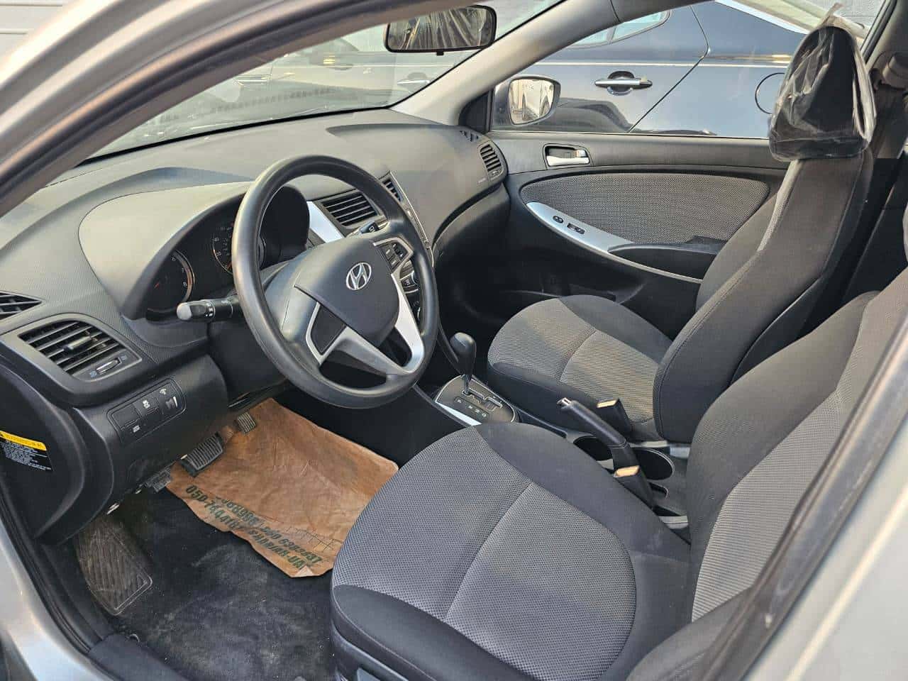 HYUNDAI ACCENT 2014 thumbnail 7