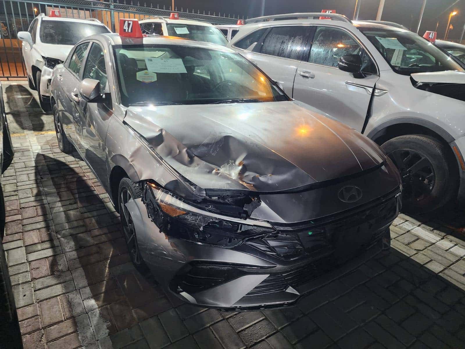 HYUNDAI ELANTRA 2024 thumbnail 3