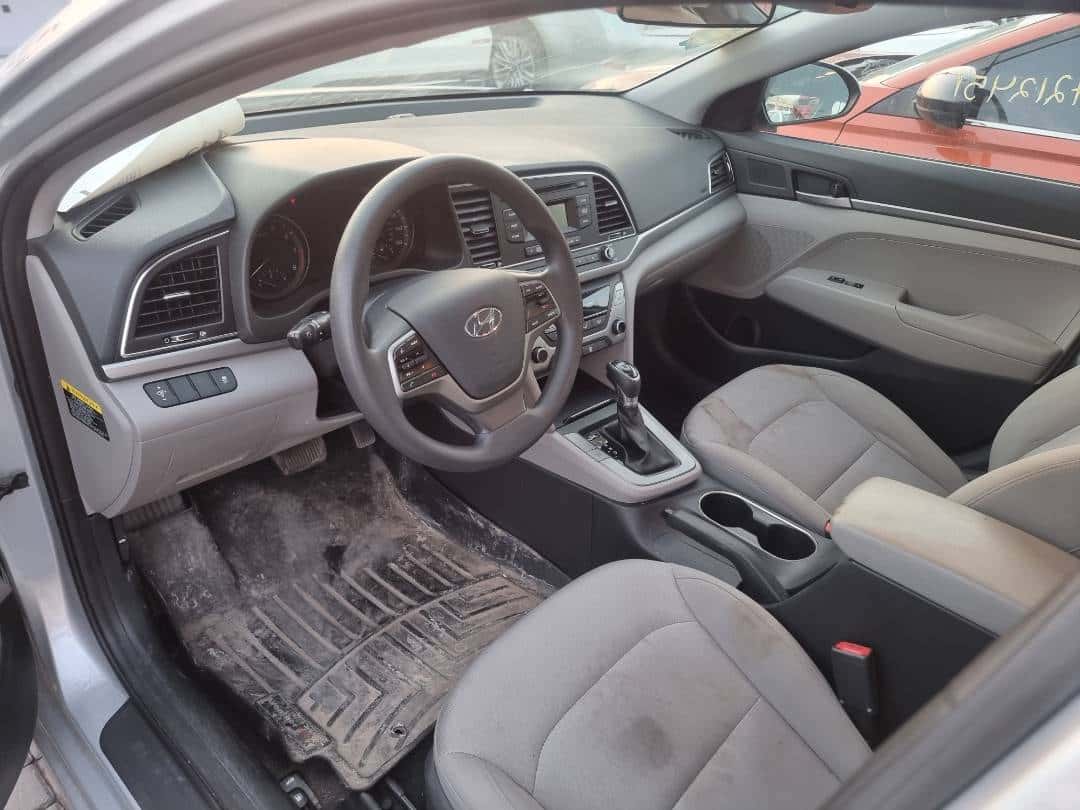 HYUNDAI ELANTRA 2018 thumbnail 6