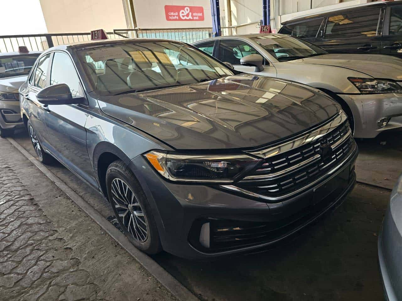 VOLKSWAGEN Jetta 2019 thumbnail 3