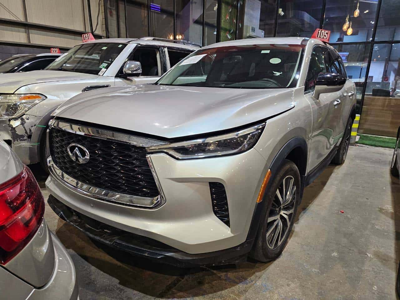 INFINITI QX60 2022 thumbnail 3