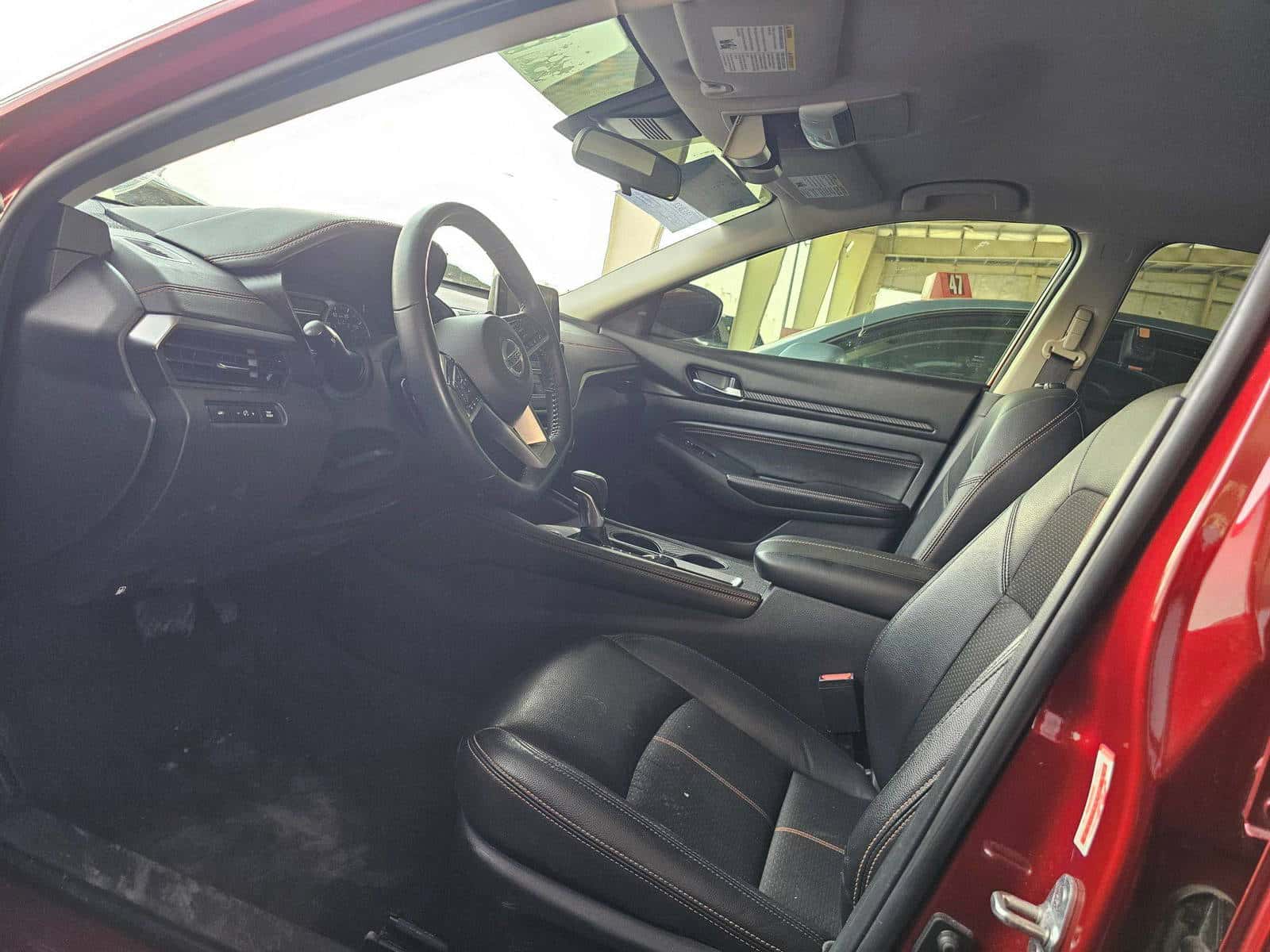 NISSAN ALTIMA - Exterior