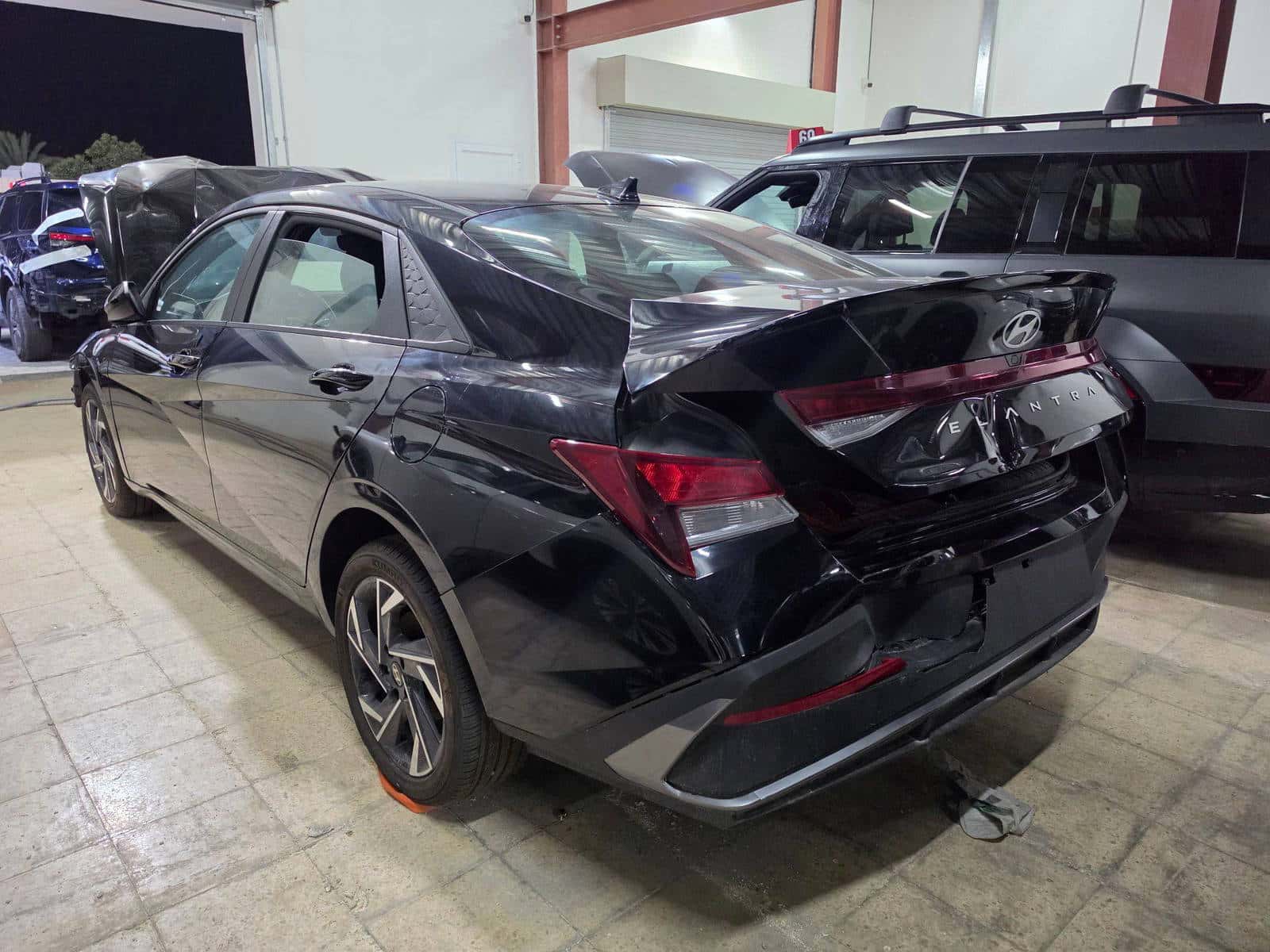 Hyundai Elantra 2025 thumbnail 3