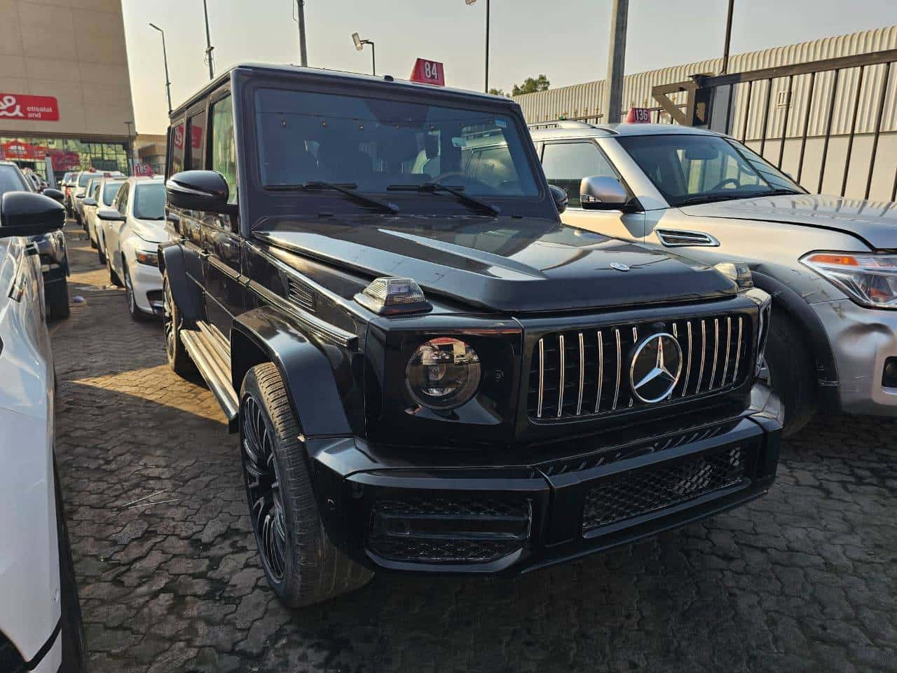 MERCEDES BENZ G55 2011 thumbnail 1