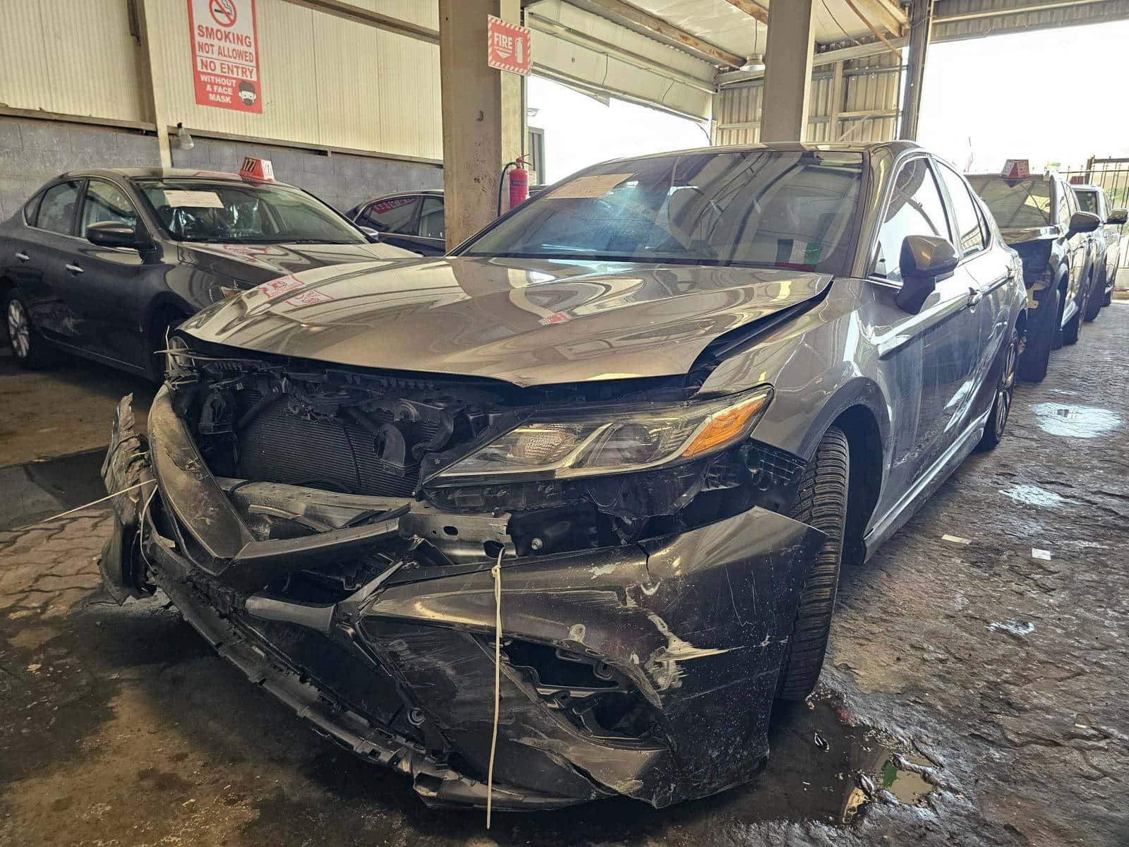 TOYOTA CAMRY 2020 thumbnail 4