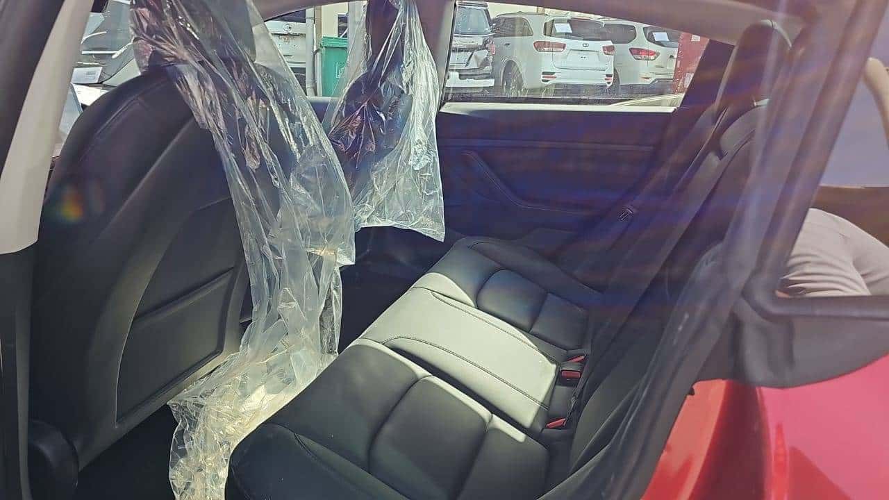 TESLA MODEL 3 - Exterior