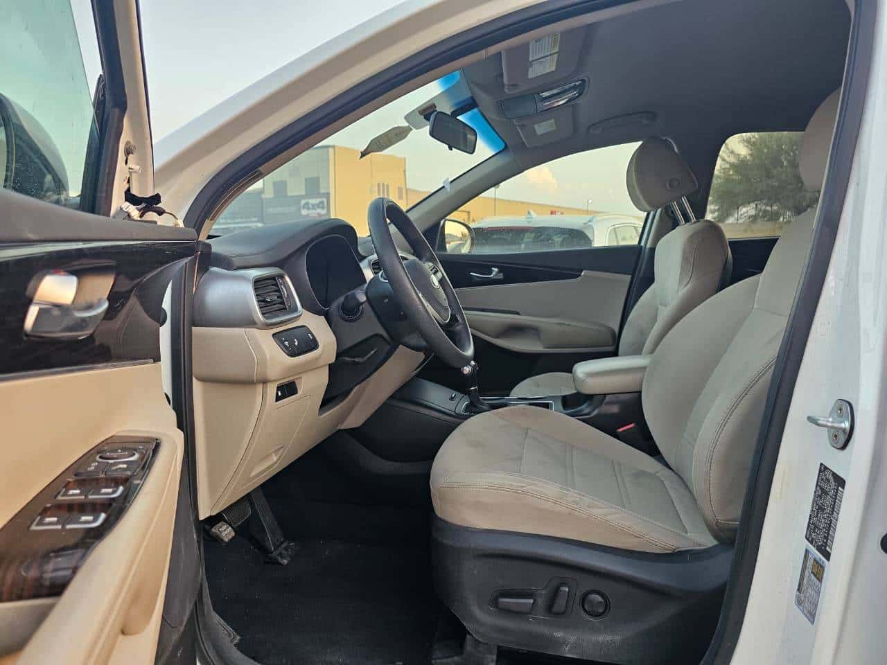 Kia Sorento 2019 thumbnail 6