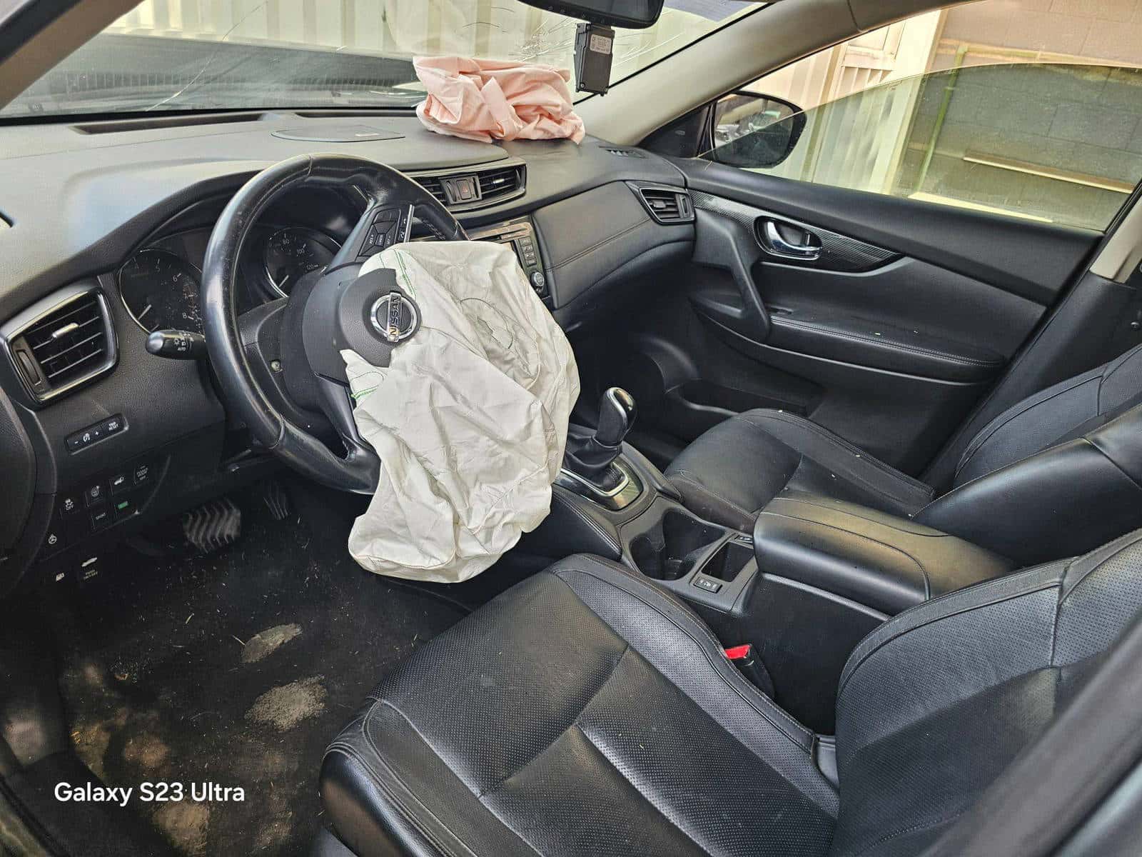 NISSAN ROGUE - Exterior