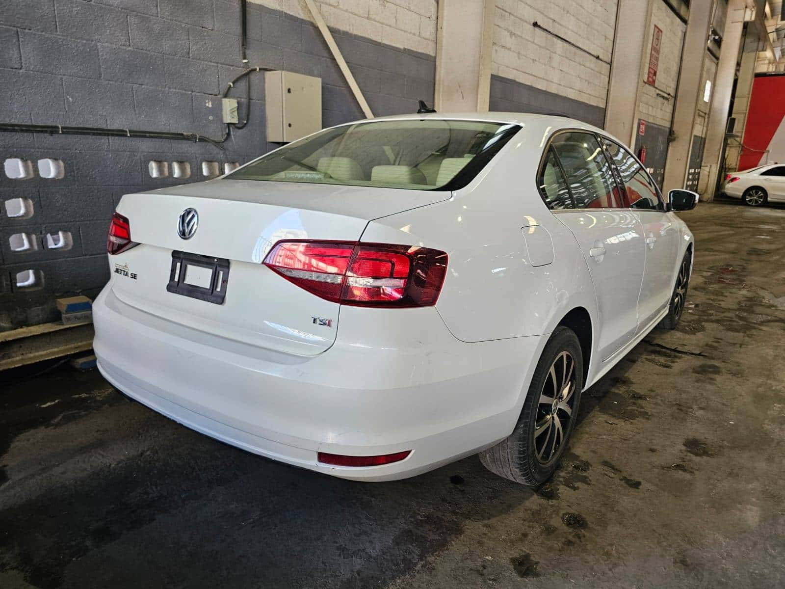 VOLKSWAGEN JETTA 2017 thumbnail 3