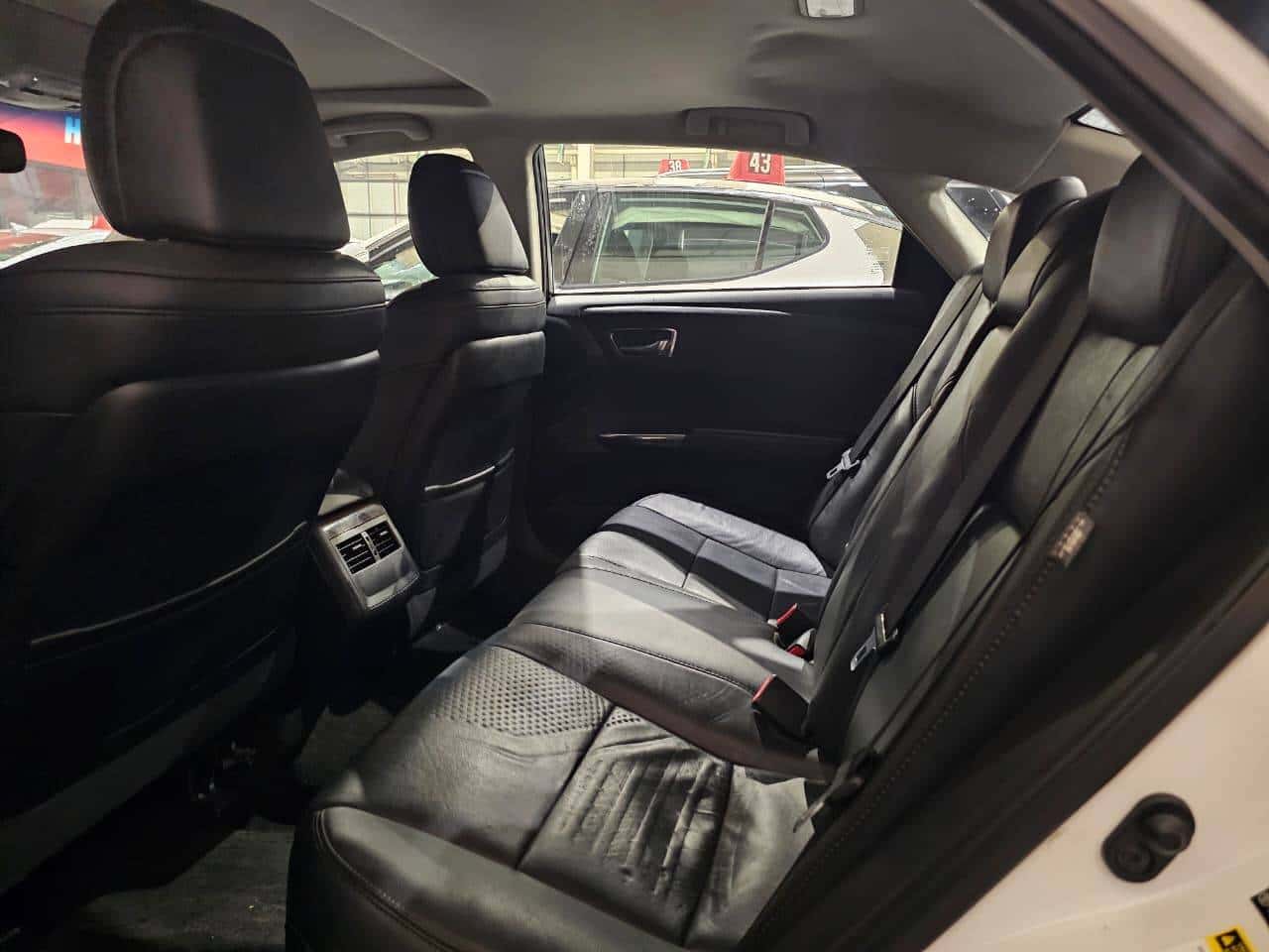 Toyota Avalon 2015 thumbnail 5