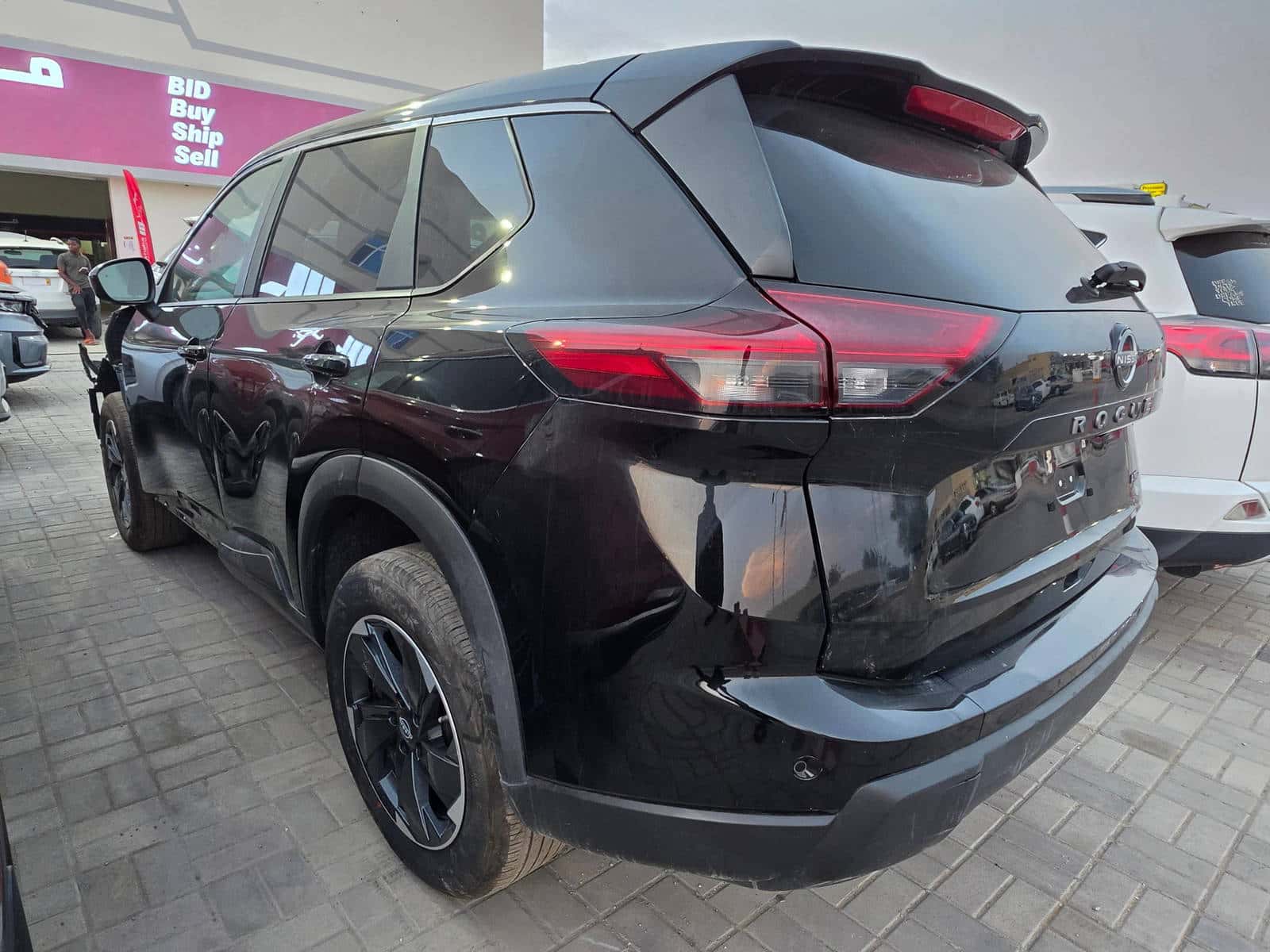Nissan Rogue 2025 thumbnail 5