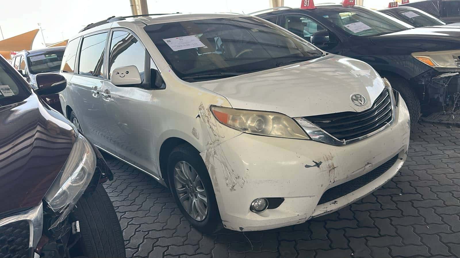 Toyota Sienna 2013 thumbnail 4