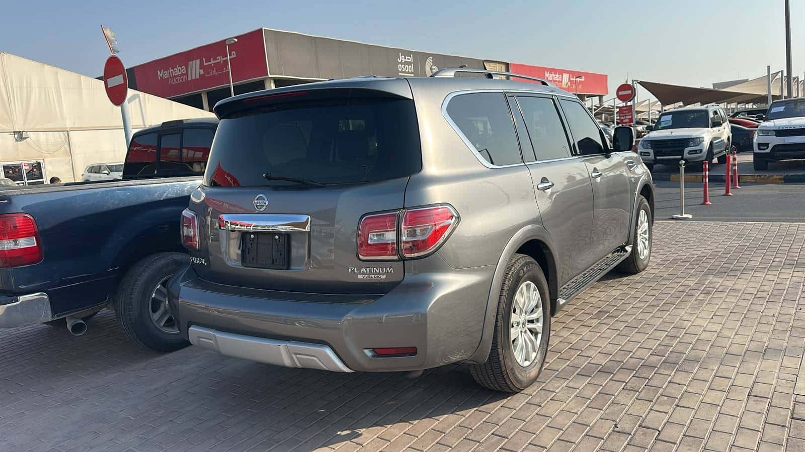 Nissan Armada 2017 thumbnail 1