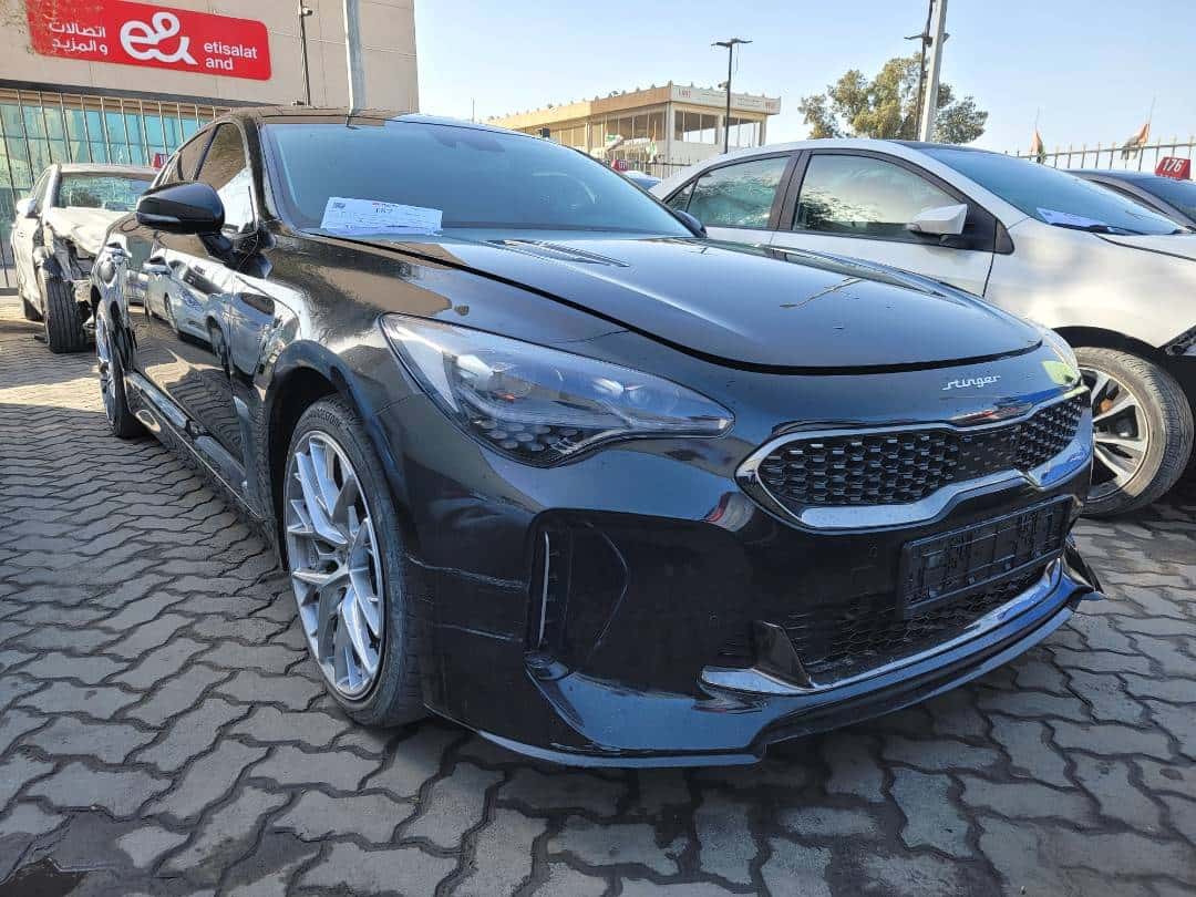 KIA STINGER - Exterior