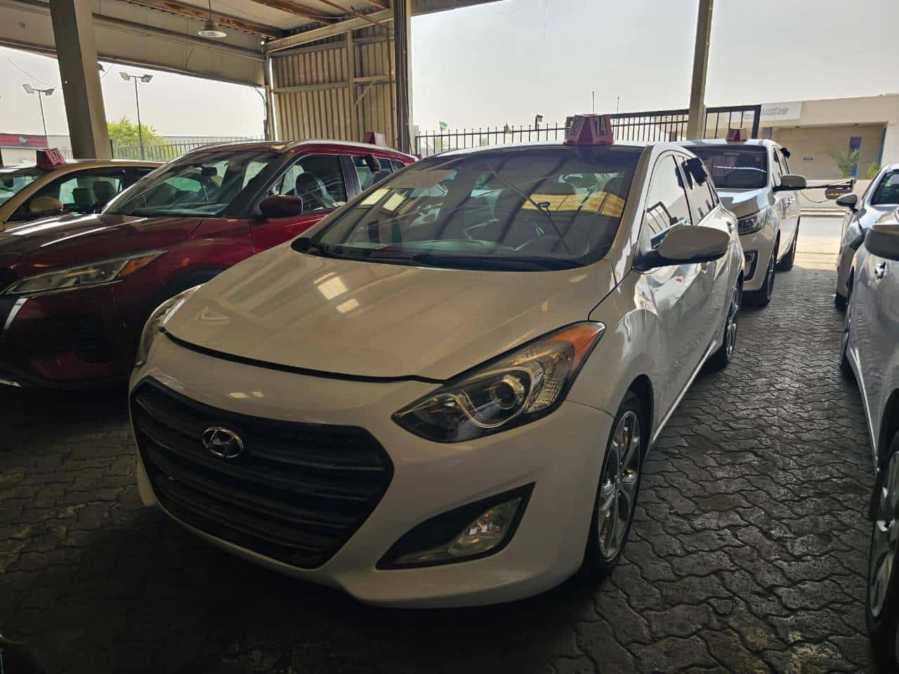 Hyundai Elantra GT 2013 thumbnail 3