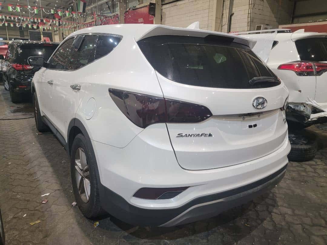 HYUNDAI SANTA FE - Exterior
