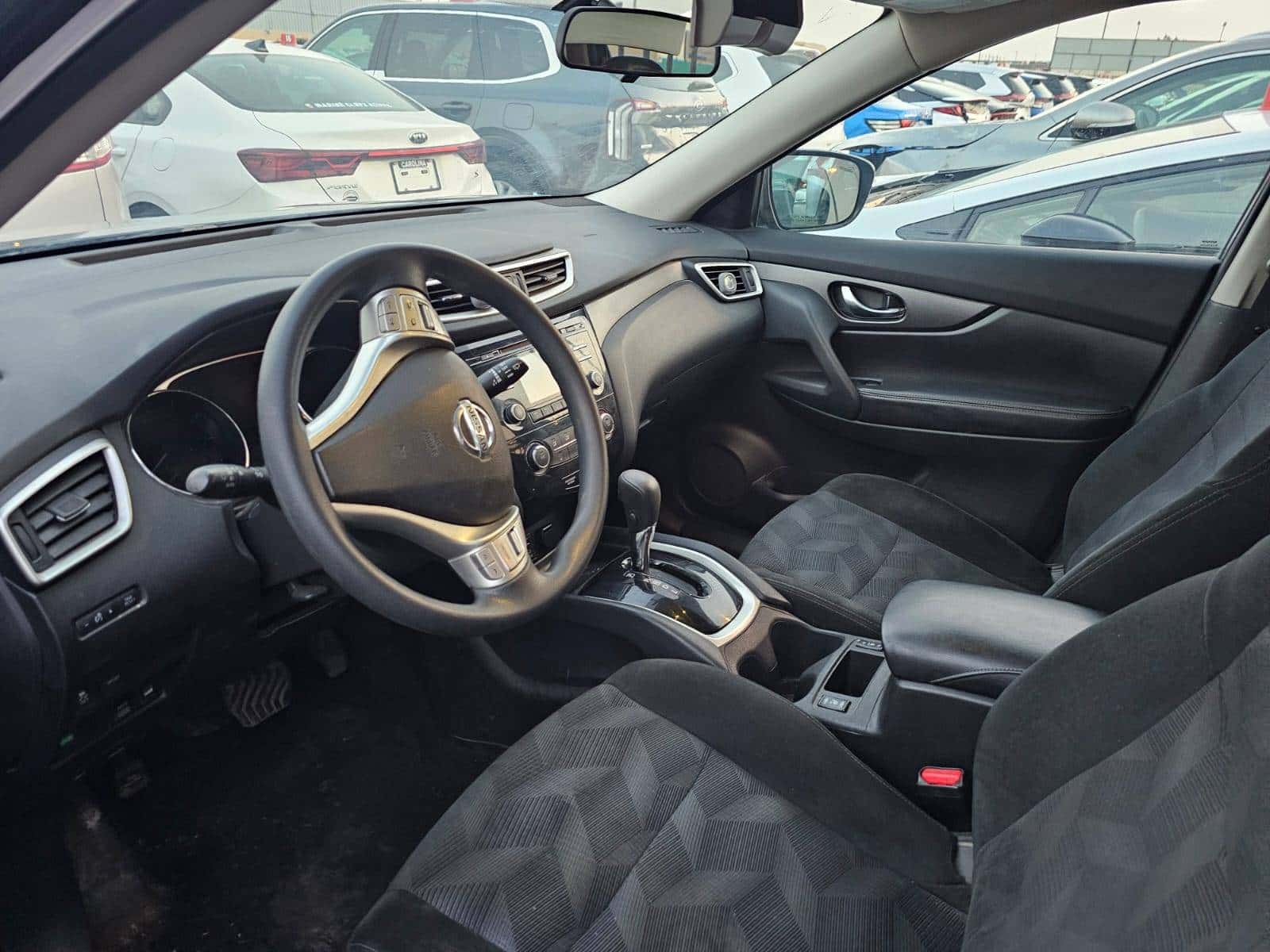 Nissan Rogue 2016 thumbnail 5