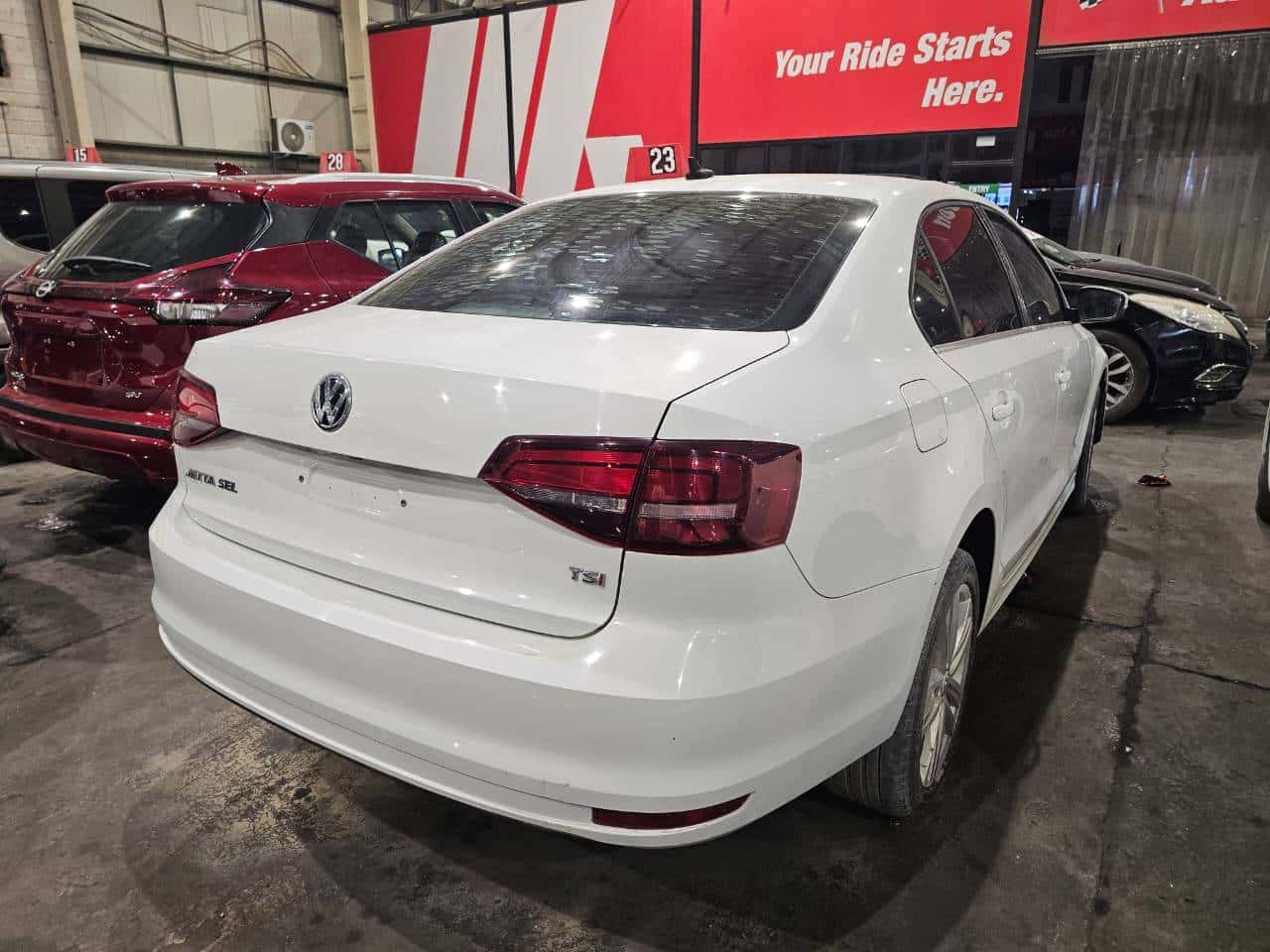 VOLKSWAGEN Jetta 2017 thumbnail 5