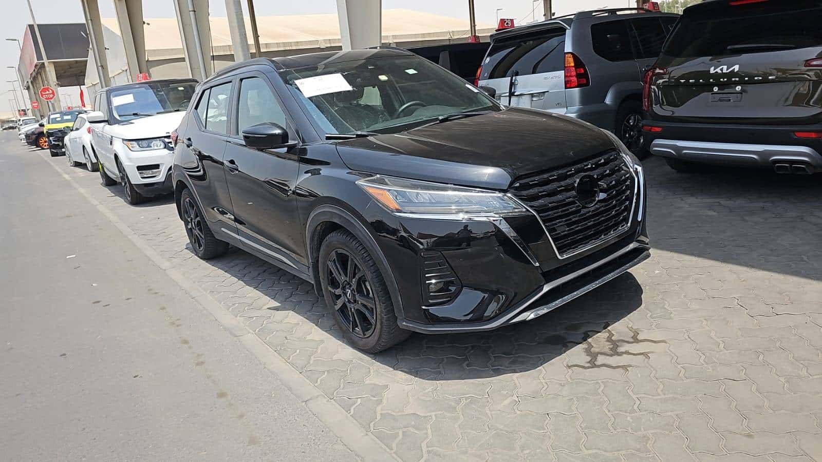 Nissan Kicks 2022 thumbnail 4