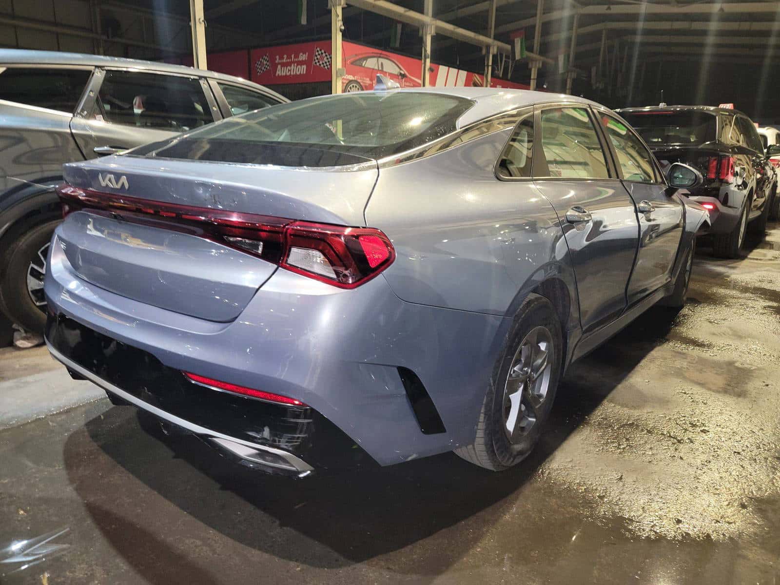 KIA K5 - Exterior
