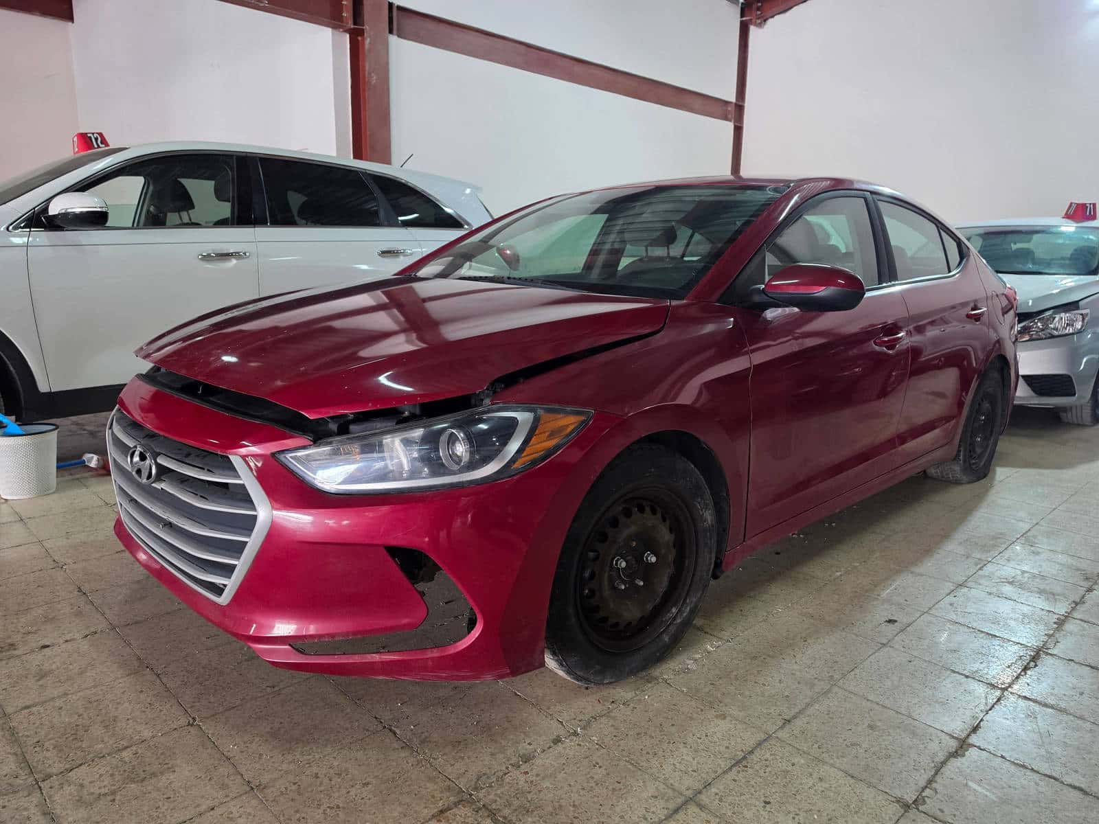 Hyundai Elantra 2017 thumbnail 2