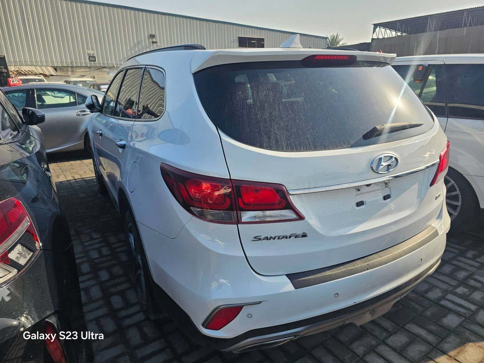 HYUNDAI SANTA FE - Exterior