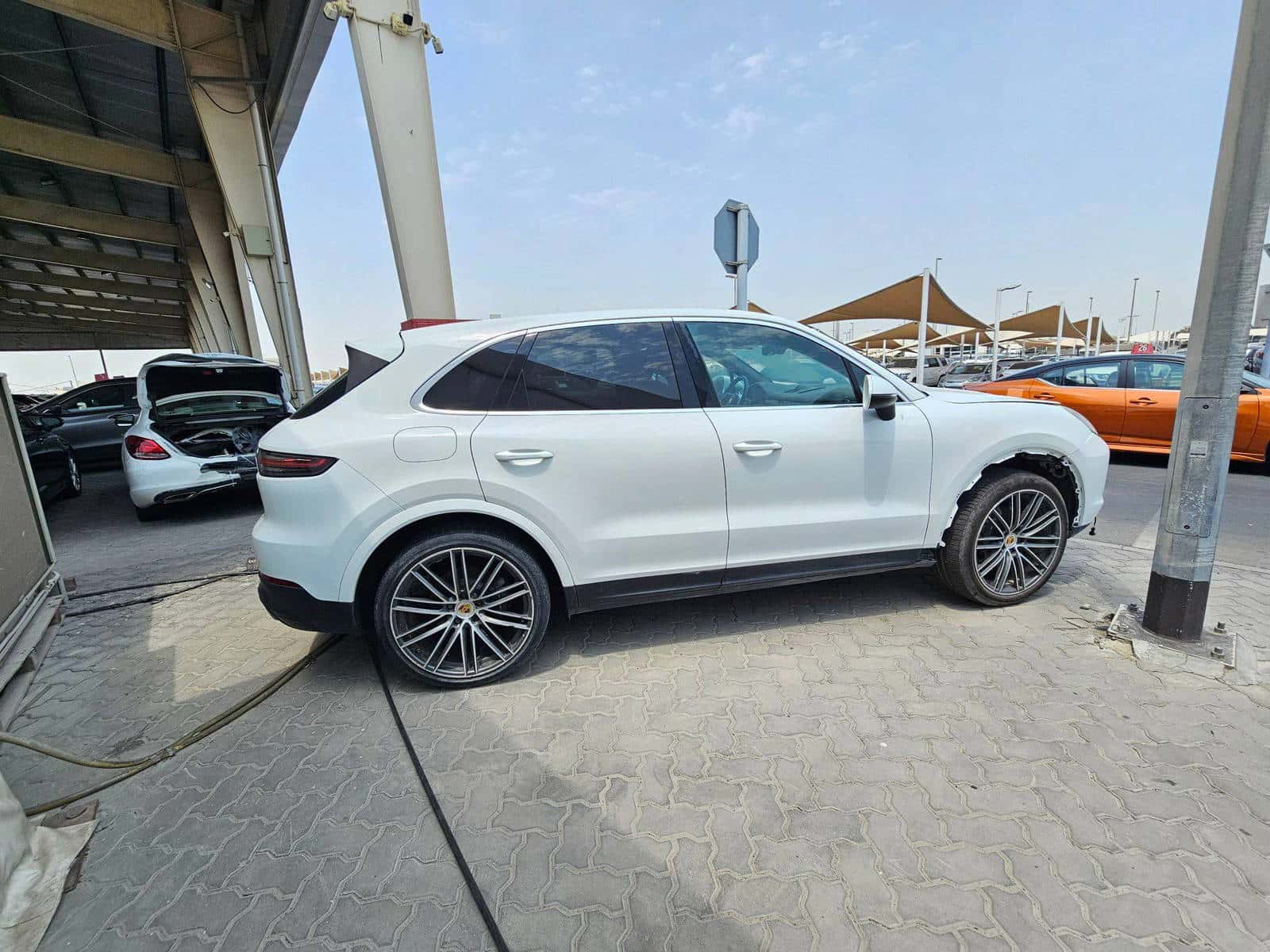 PORSCHE Cayenne 2019 thumbnail 3