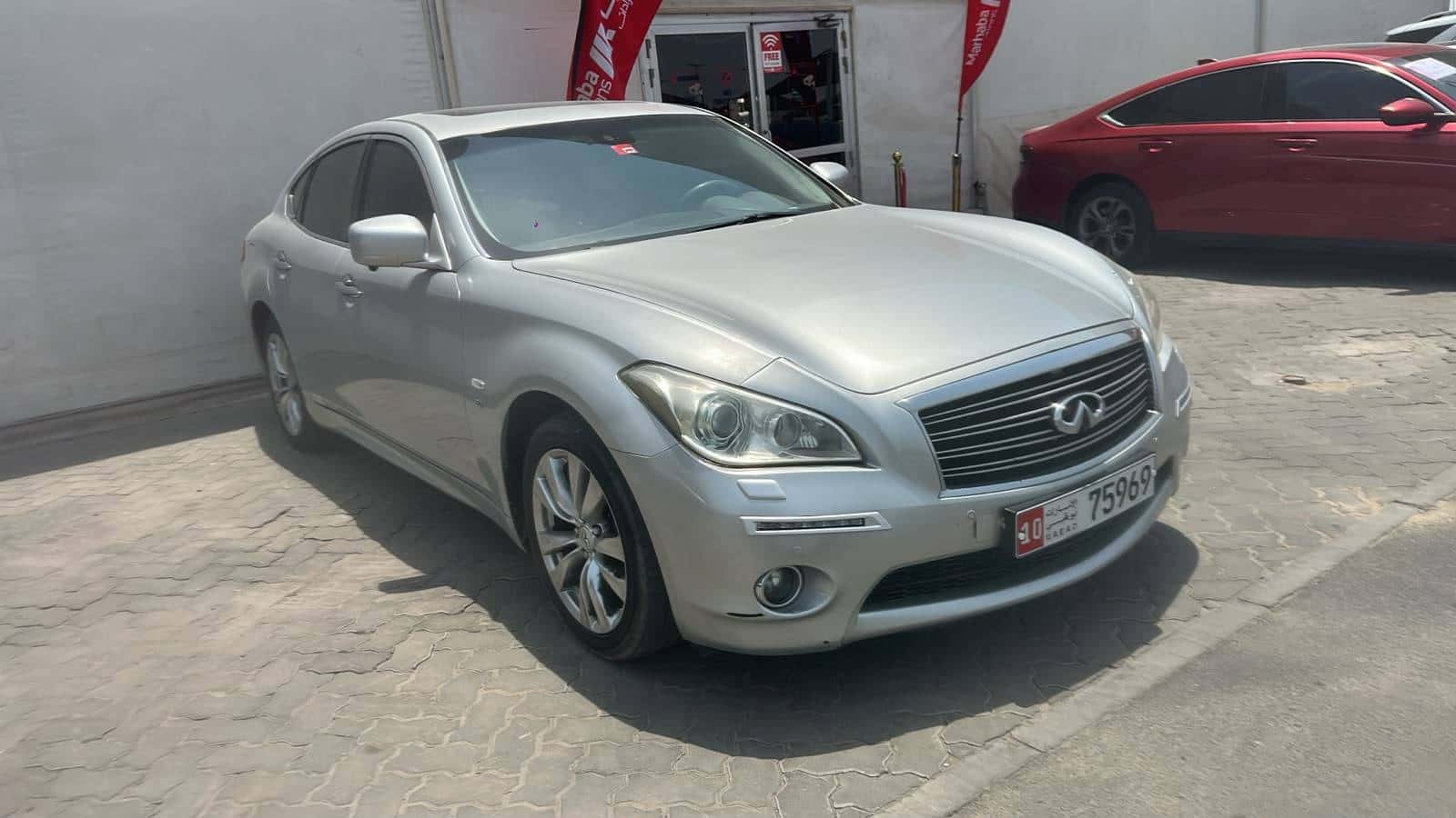 INFINITI Q70 2015 thumbnail 4