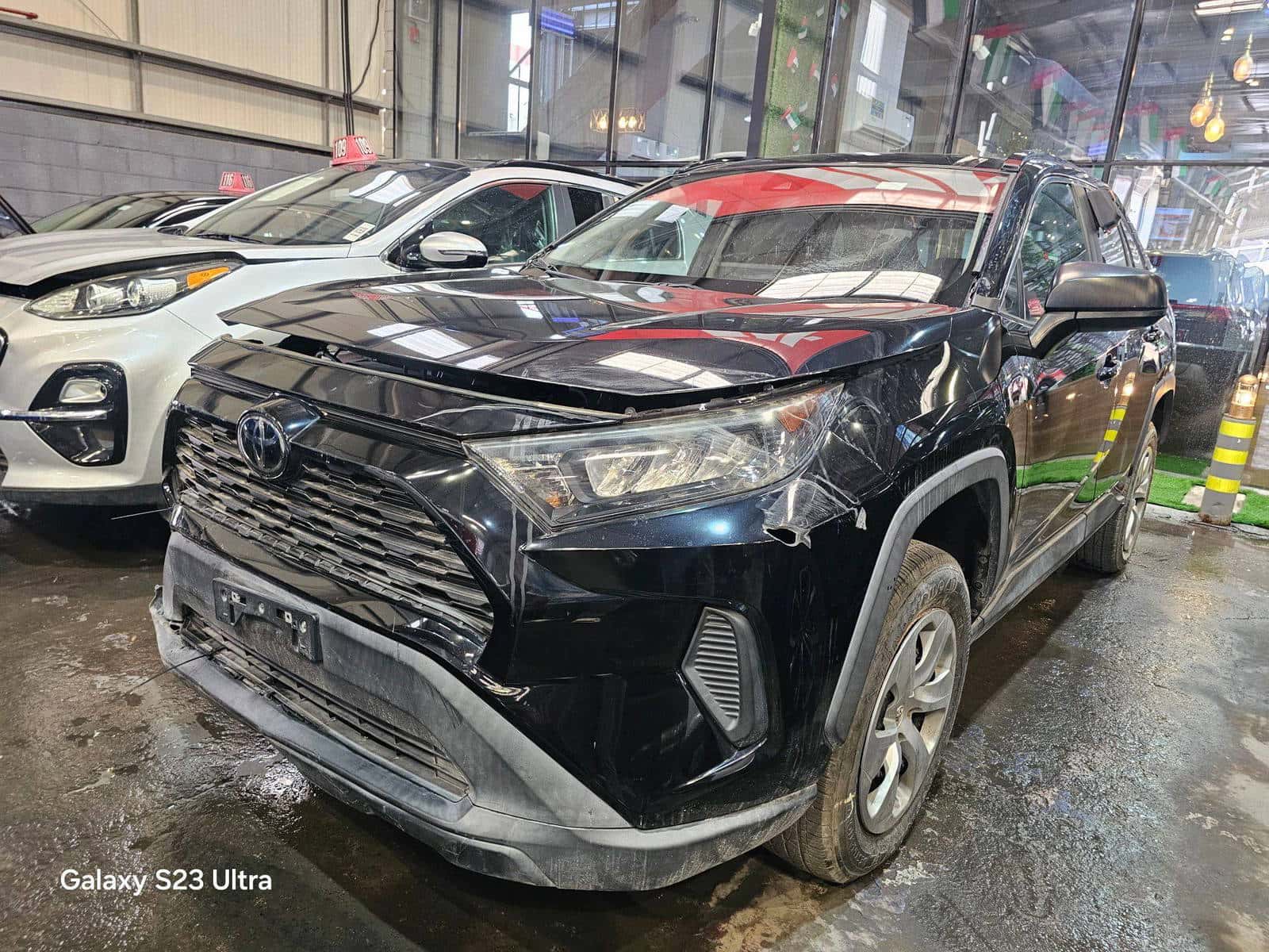 TOYOTA RAV4 - Exterior