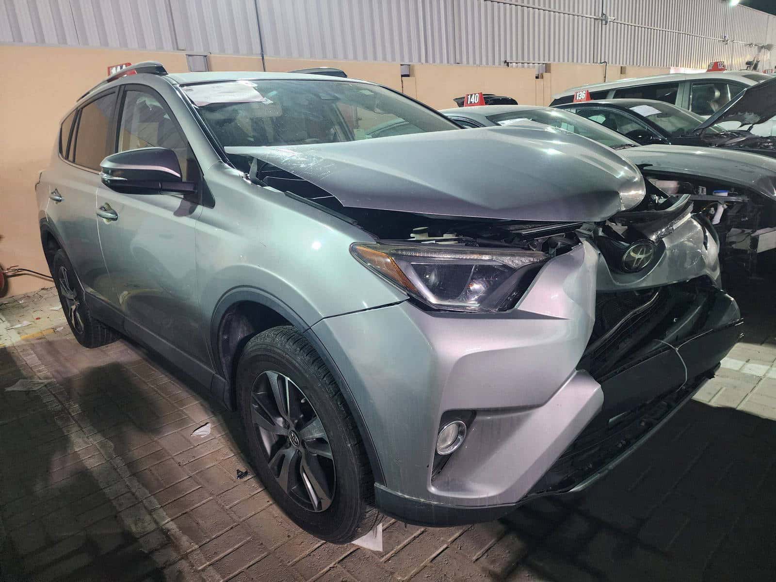 TOYOTA RAV4 2018 thumbnail 5