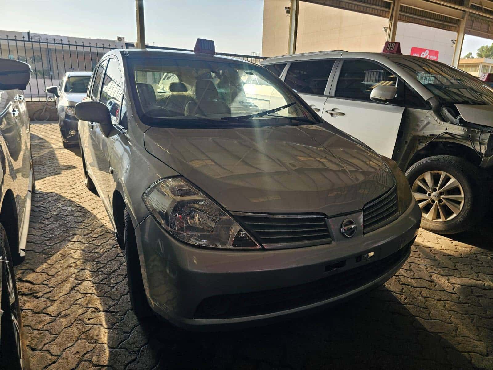 Nissan TIDA 2007 thumbnail 3