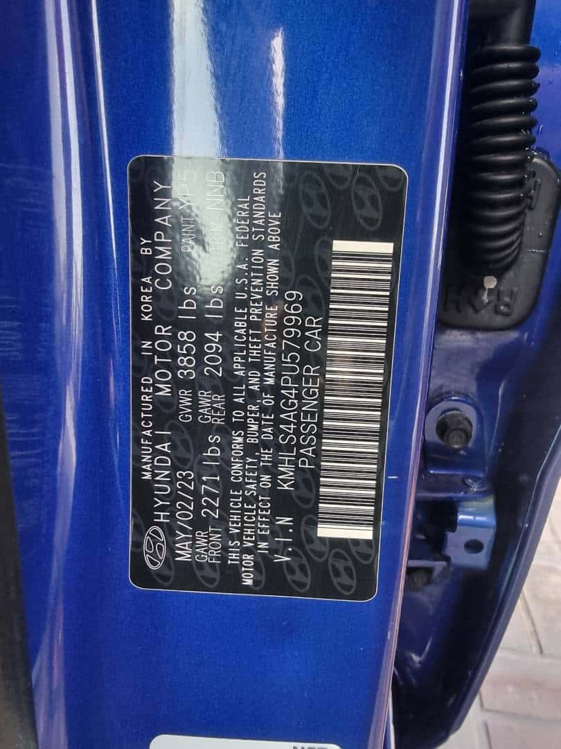 Hyundai Elantra 2023 thumbnail 7