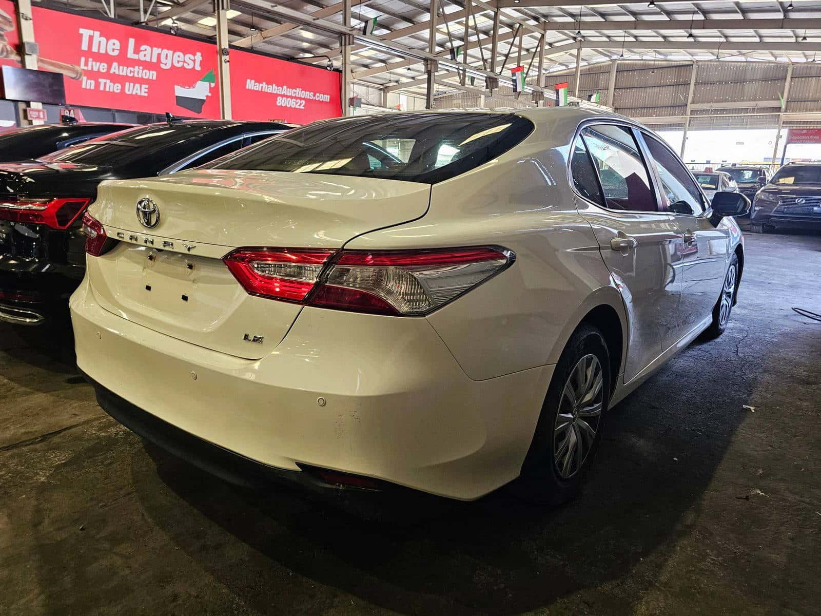 TOYOTA CAMRY 2020 thumbnail 2